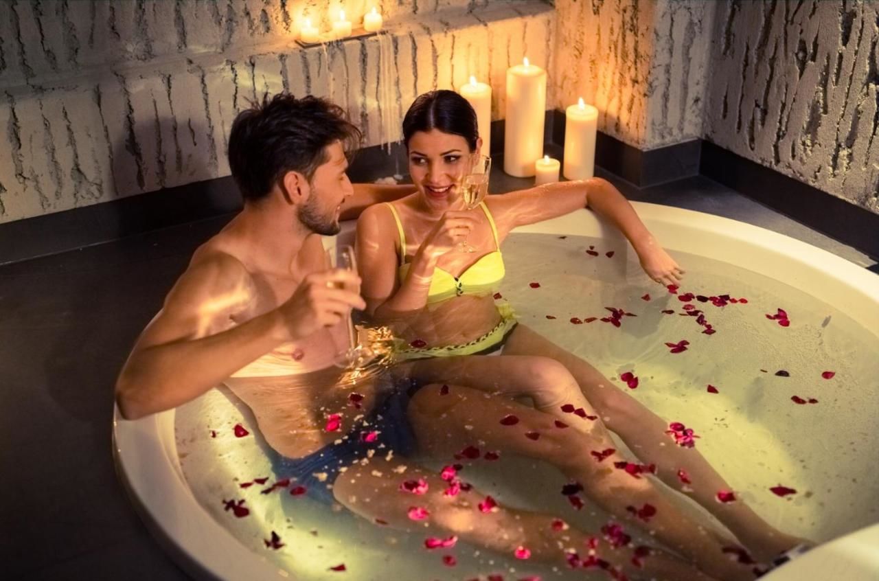 Комплексы для отдыха с коттеджами/бунгало Lemon Resort Spa Грудек-над-Дунайцем-16